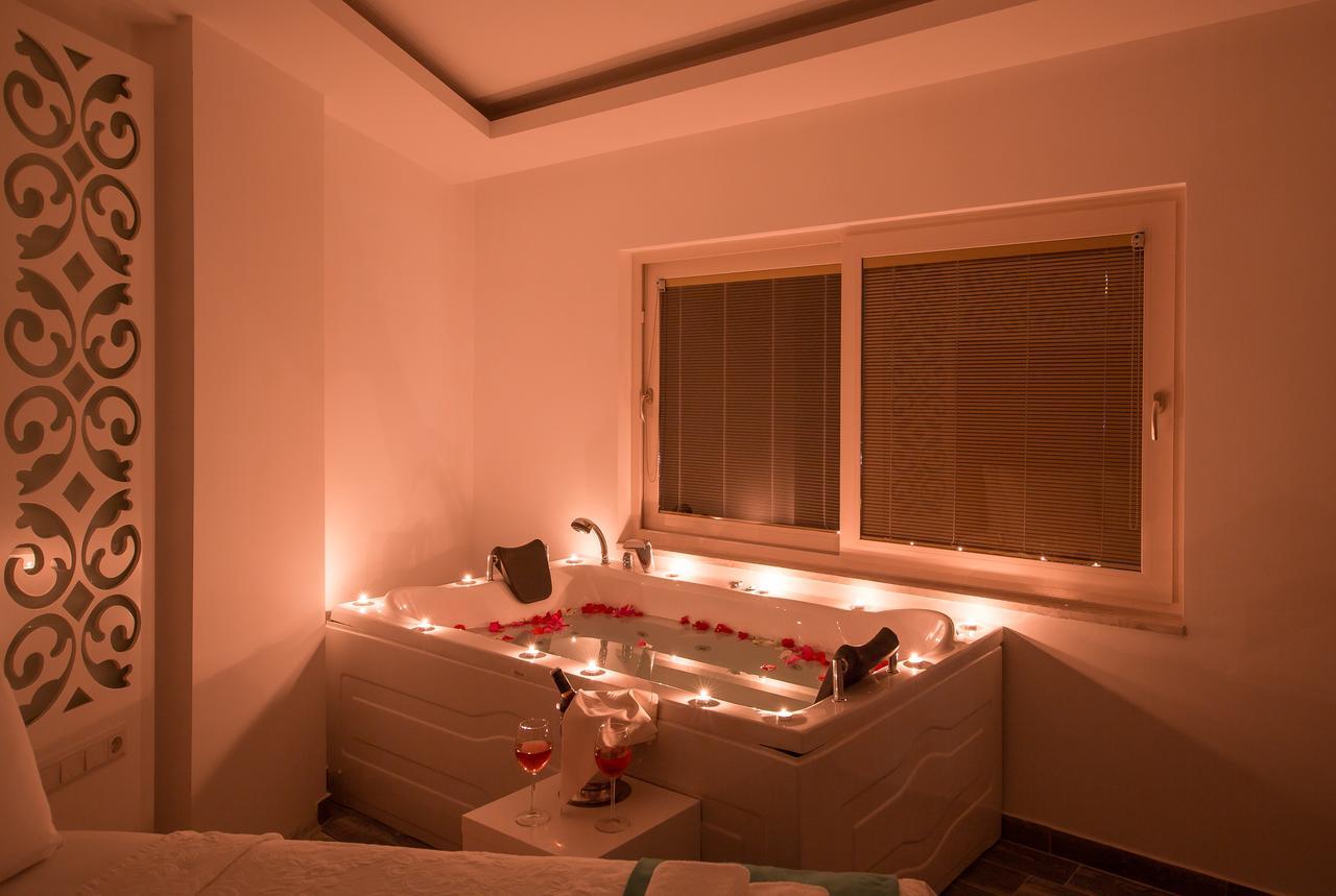 Hediye Hanim Suit&Apart Aparthotel คาช ภายนอก รูปภาพ